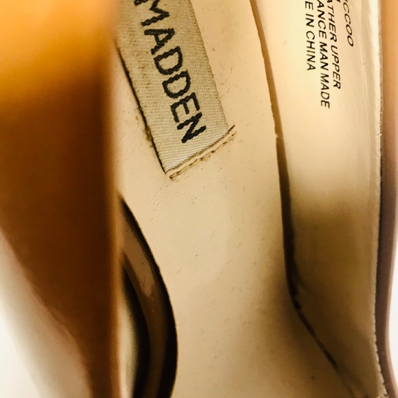 Like new tan Steven Madden Platform pumps - Picture 6 of 6